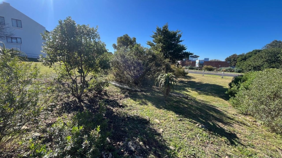 3 Bedroom Property for Sale in Wavecrest Eastern Cape